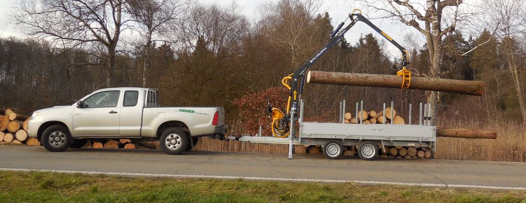 pkw anhnger mit forstkran 1