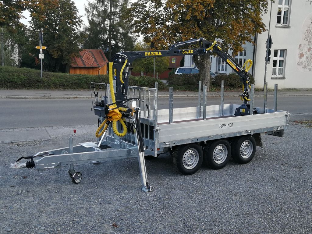 produkte pkwanhaenger pkw anhaenger mit kran 3